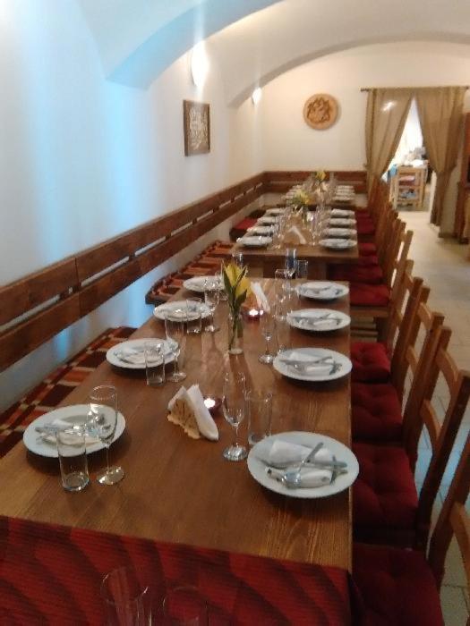 Trilety Mlyn Hotel Police  Екстериор снимка